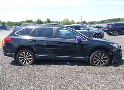 2016 Subaru Outback 3.6R Limited — 13