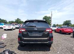 2016 Subaru Outback 3.6R Limited — 16