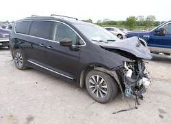 2020 Chrysler Pacifica Touring L Plus