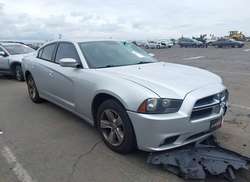 2012 Dodge Charger SE