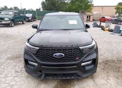 2021 Ford Explorer ST — 13