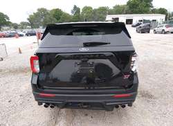 2021 Ford Explorer ST — 17