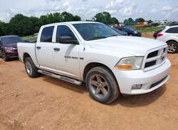 2012 RAM 1500 ST