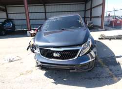 2016 KIA Sportage LX — 13