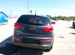 2016 KIA Sportage LX — 17