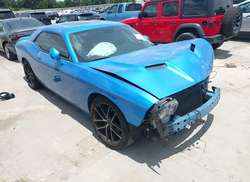 2015 Dodge Challenger SXT Plus
