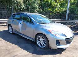 2012 Mazda MAZDA3 S Touring
