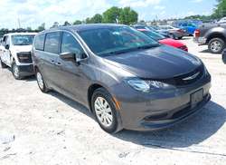 2021 Chrysler Voyager L