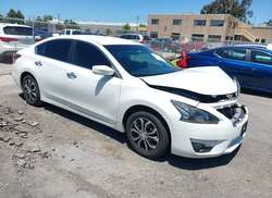2015 Nissan Altima 2.5/2.5 S/2.5 SL/2.5 SV