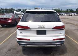 2021 Audi Q7 Premium Plus 55 Tfsi Quattro Tiptronic — 16