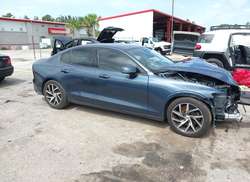 2020 Volvo S60 Momentum
