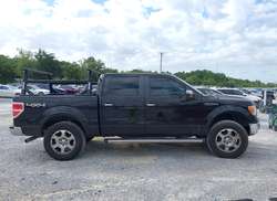 2012 Ford F-150 Lariat — 13