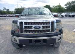2012 Ford F-150 Lariat — 12