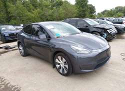 2023 Tesla Model Y AWD/Long Range Dual Motor ALL-Wheel Drive