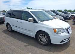 2014 Chrysler Town &AMP; Country Touring-L 30TH Anniversary