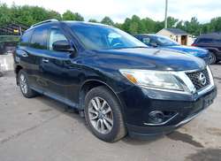 2014 Nissan Pathfinder SV
