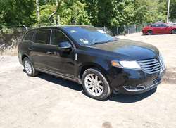 2017 Lincoln MKT Livery