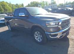2020 RAM 1500 Laramie 4X4 6'4 BOX