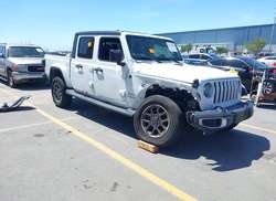 2020 Jeep Gladiator Overland 4X4
