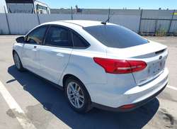 2016 Ford Focus SE — 3