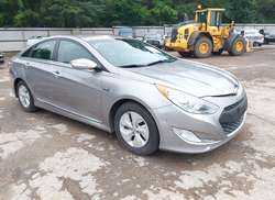 2014 Hyundai Sonata Hybrid  