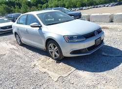 2013 Volkswagen Jetta Hybrid SEL