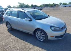 2012 Volkswagen Jetta Sportwagen 2.0L TDI