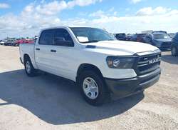 2023 RAM 1500 Tradesman  4X4 5'7 BOX