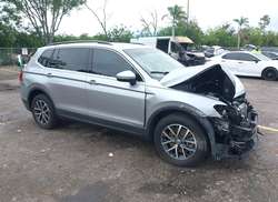 2020 Volkswagen Tiguan 2.0T SE/2.0T SE R-Line Black/2.0T SEL