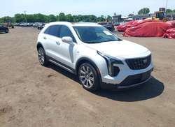 2021 Cadillac XT4 AWD Premium Luxury