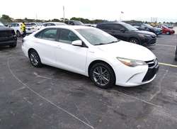 2015 Toyota Camry Hybrid SE