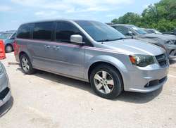 2014 Dodge Grand Caravan R/T