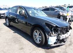 2015 Infiniti Q40  