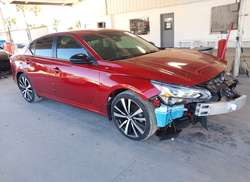 2020 Nissan Altima SR FWD