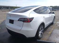 2021 Tesla Model Y Long Range Dual Motor ALL-Wheel Drive — 4