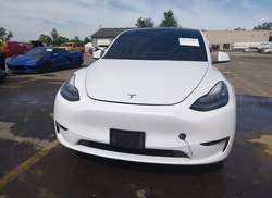 2021 Tesla Model Y Long Range Dual Motor ALL-Wheel Drive — 12
