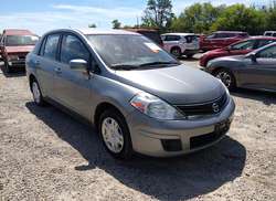 2011 Nissan Versa 1.8S
