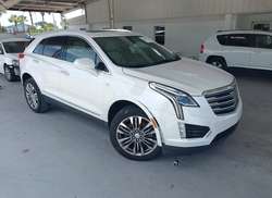 2017 Cadillac XT5 Premium Luxury