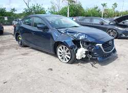 2017 Mazda MAZDA3 Touring