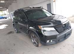 2020 Honda Passport AWD Touring