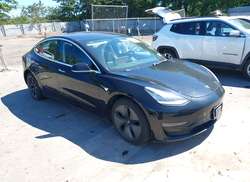 2018 Tesla Model 3 Long Range/Performance