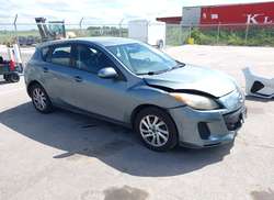 2013 Mazda MAZDA3 I Touring