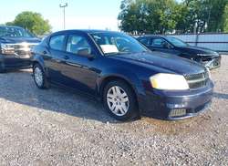 2013 Dodge Avenger SE