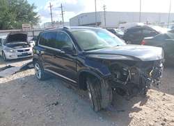 2015 Volkswagen Tiguan R-Line