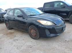 2013 Mazda MAZDA3 I SV
