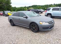 2013 Volkswagen Passat 2.5L SE
