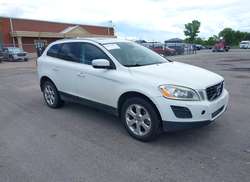 2013 Volvo XC60 3.2/3.2 Platinum/3.2 Premier/3.2 Premier Plus