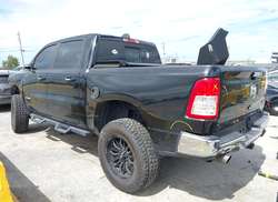 2019 RAM 1500 BIG Horn/Lone Star 4X4 5'7 BOX — 3