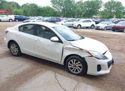 2013 Mazda MAZDA3 I Touring