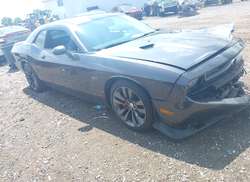 2014 Dodge Challenger SRT8